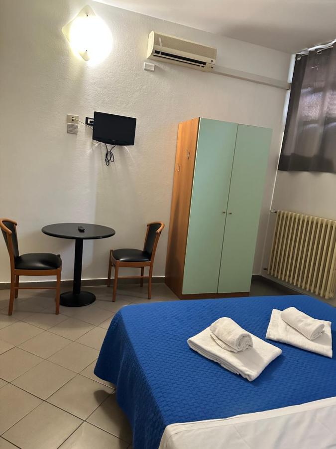 Hotel Mercurio Μιλάνο Εξωτερικό φωτογραφία