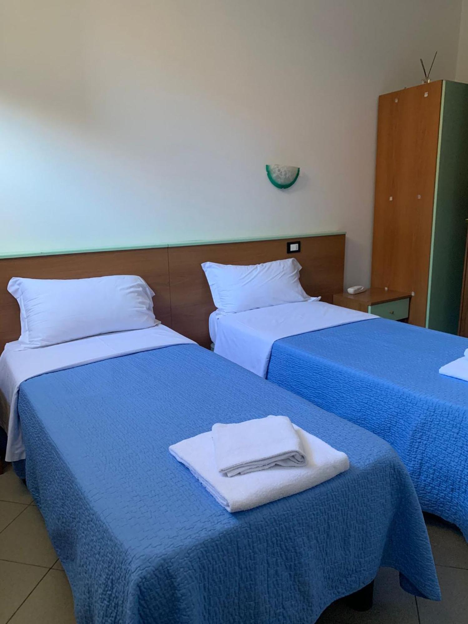 Hotel Mercurio Μιλάνο Εξωτερικό φωτογραφία